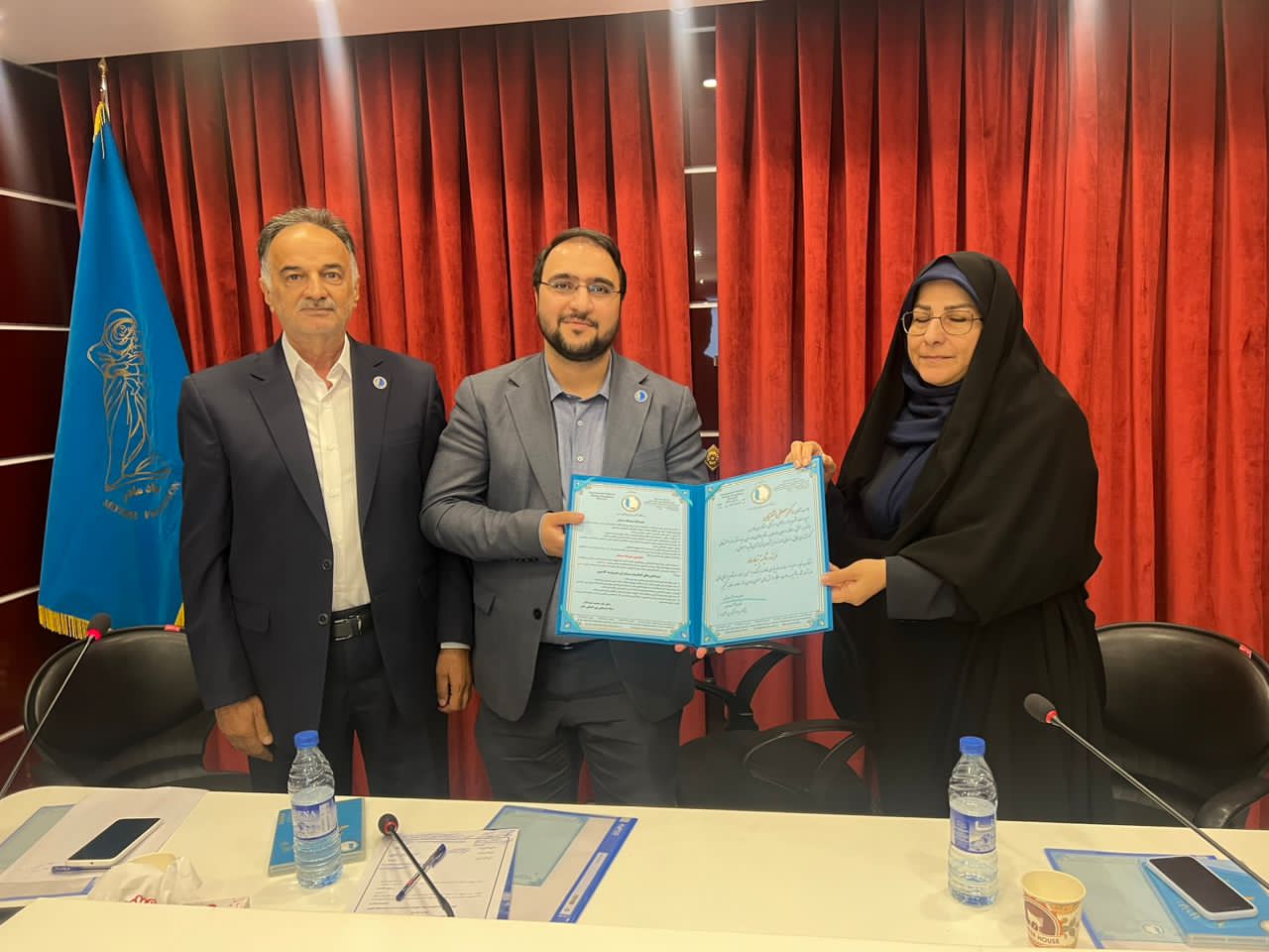 جلسه مردم نهاد