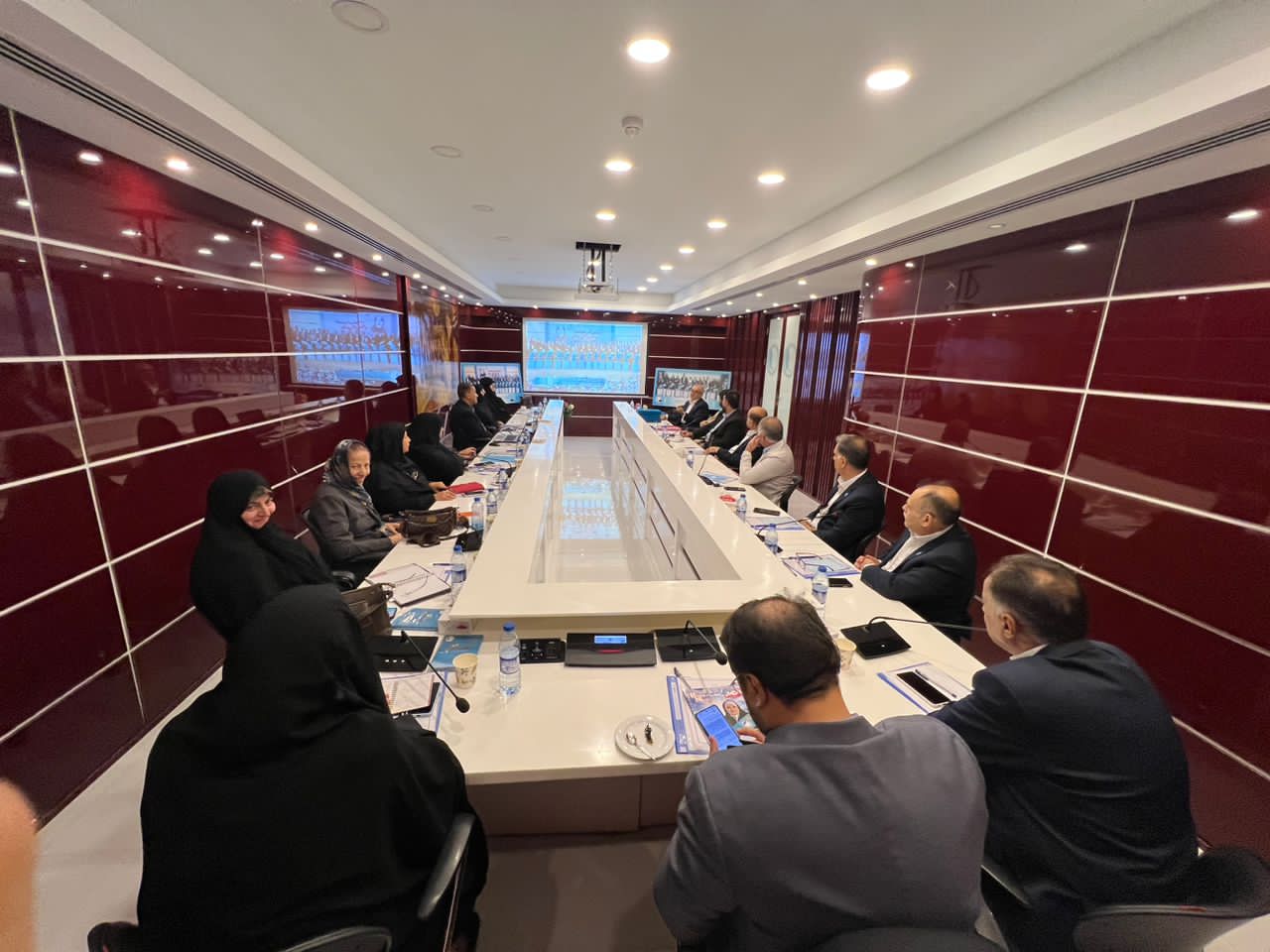 جلسه مردم نهاد