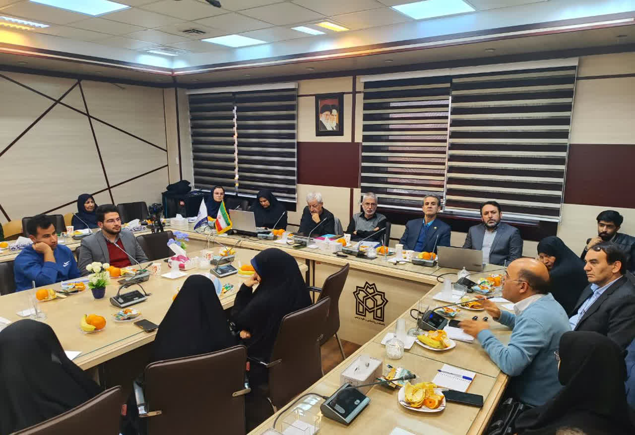 پیش همایش مادرانگی و سالمندی