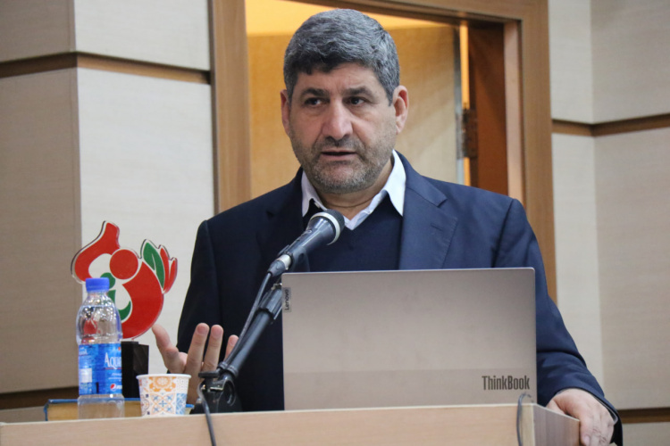 نخستین همایش ملی مادرانگی و سالمندی