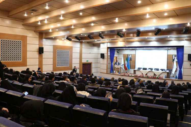 همایش ملی مادرانگی و سالمندی