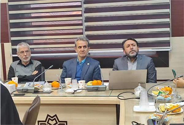 نخستین پیش نشست همایش ملی مادرانگی و سالمندی