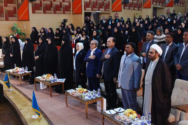 نخستین آئین نکوداشت مادران نمونه استان هرمزگان