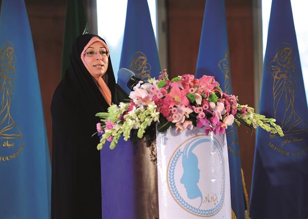سومین آئین نکوداشت مقام والای مادر در شهر شیراز