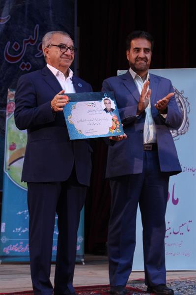 نخستین آئین نکوداشت مادران نمونه شهرستان قیروکارزین