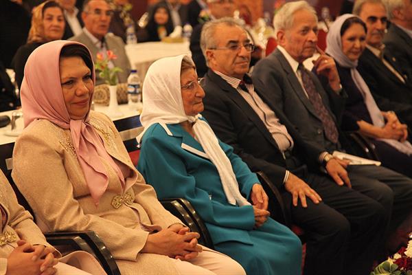 نخستین آیین نکوداشت مادر