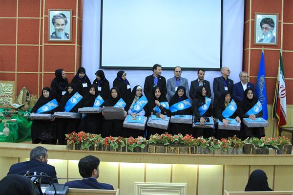 نخستین آئین نکوداشت مادران نمونه قزوین