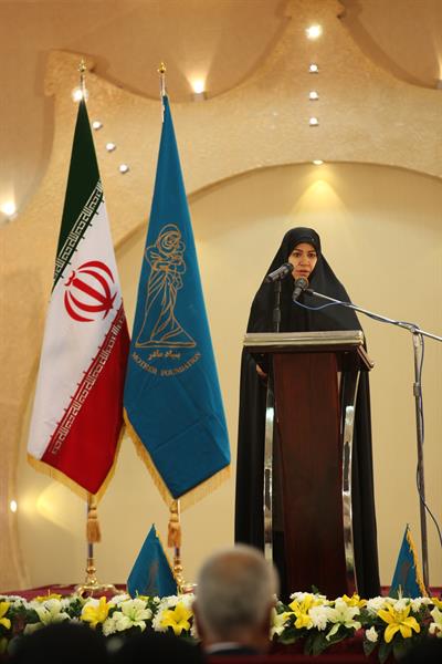 نخستین آئین نکوداشت مادران نمونه استان مرکزی