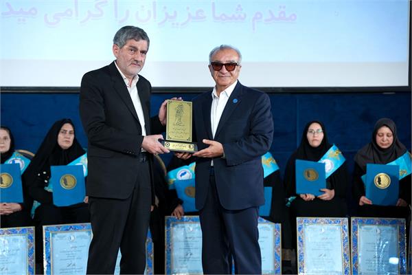 نخستین آیین نکوداشت مادران نمونه دارای فرزند معلول در فارس