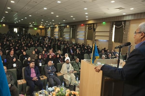 نخستین آئین نکوداشت مادران نمونه شهرستان اقلید