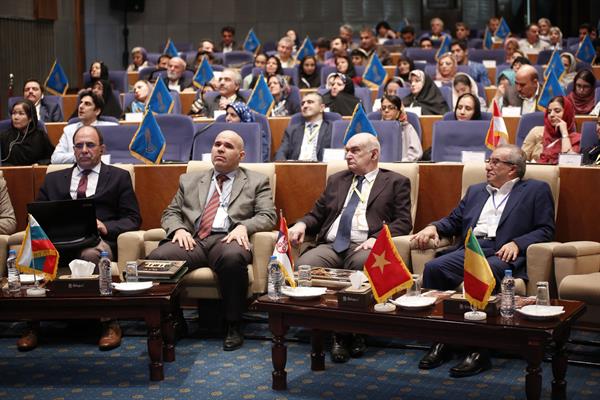 نکوداشت ملی مادران نمونه سراسر کشور در تهران