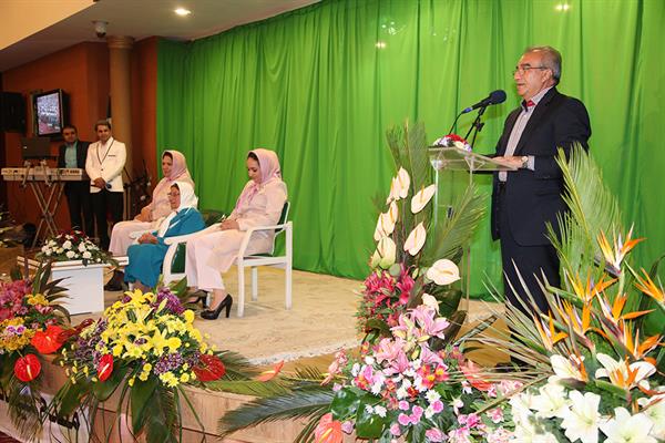 نخستین آیین نکوداشت مادر