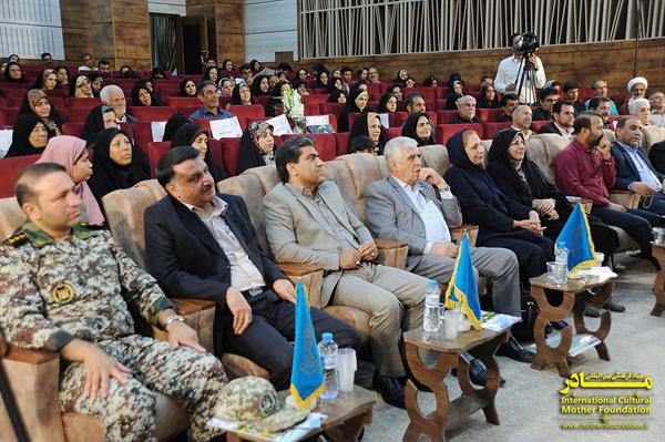 نخستین آیین نکوداشت مادران نمونه شهرستان فسا