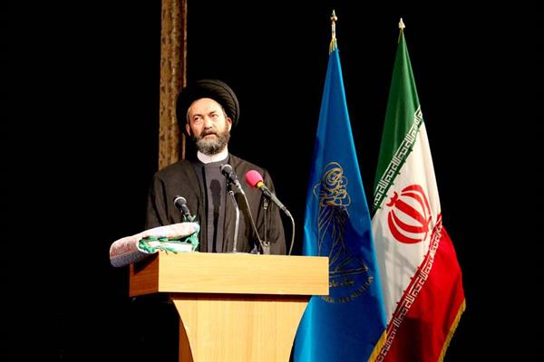 نخستین آئین نکوداشت مادران نمونه استان اردبیل