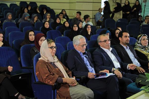 همایش ملی جایگاه و نقش مادر در دانشگاه شیراز