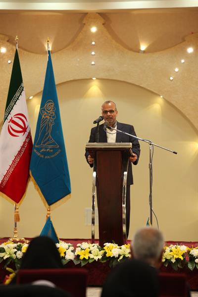 نخستین آئین نکوداشت مادران نمونه استان مرکزی