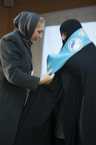 نخستین آئین نکوداشت مادران نمونه شهرستان اقلید