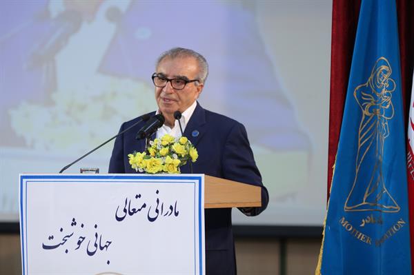 نخستین آئین نکوداشت مادران نمونه استان یزد