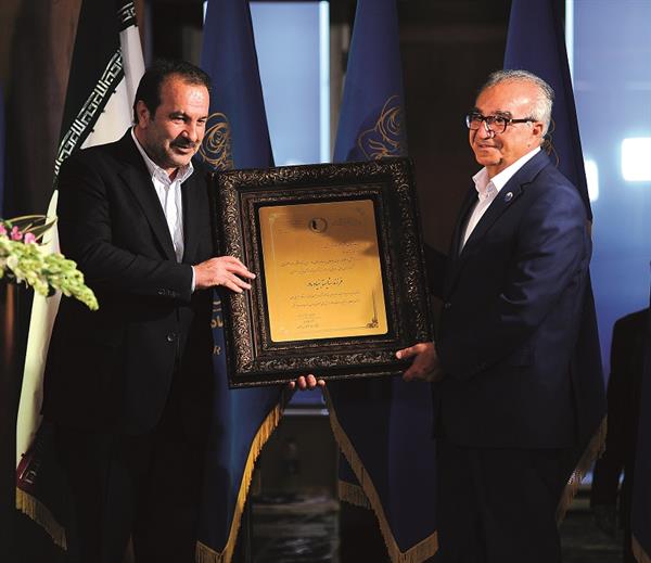 سومین آئین نکوداشت مقام والای مادر در شهر شیراز