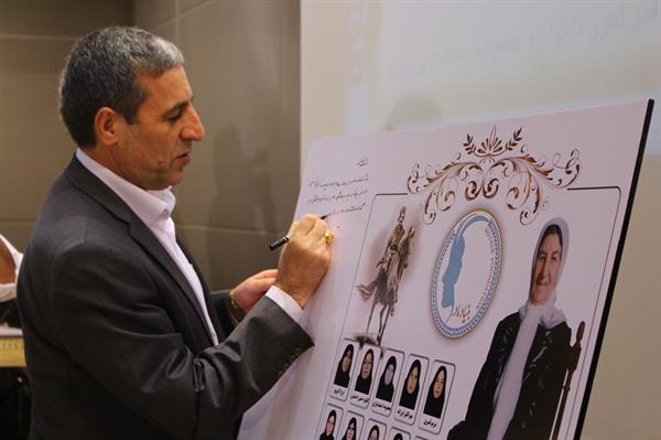 نخستین آئین نکوداشت مادران نمونه استان بوشهر